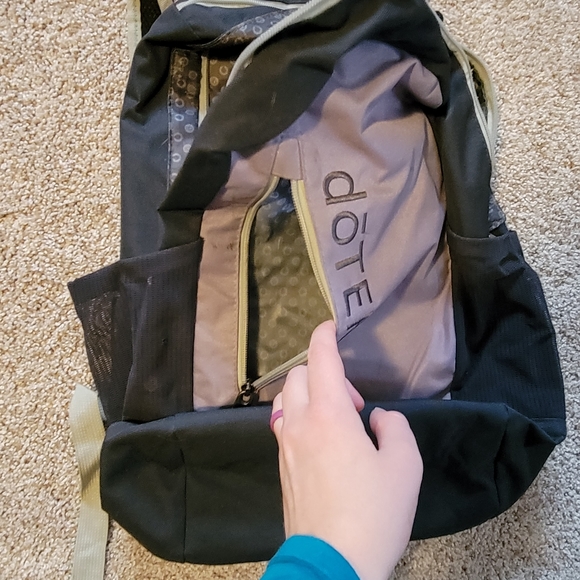 doTERRA 2016 backpack - Picture 6 of 7